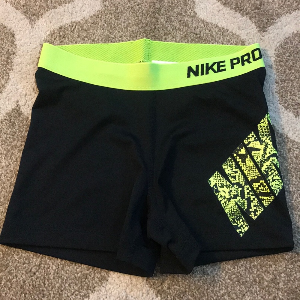 Nike dri-fit spandex